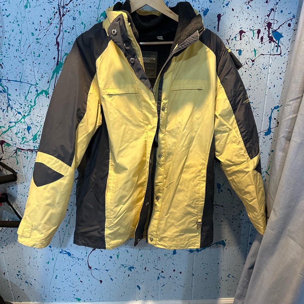 Liz Claiborne ski coat size large
